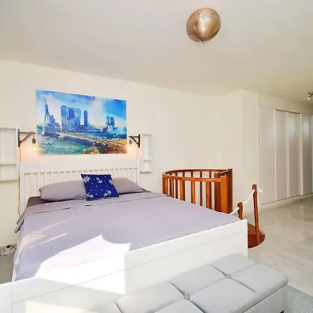 Expoholidays - Duplex 1 Dormitorio Con Vistas Al Puerto *